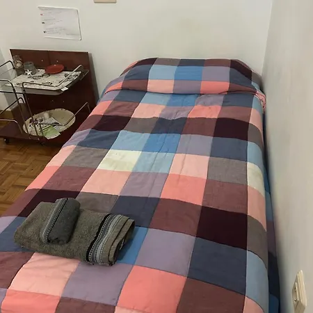 Habitacion Doble En Figueres Apartment